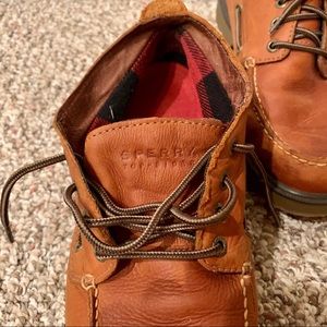 Flannel Lug Sperrys